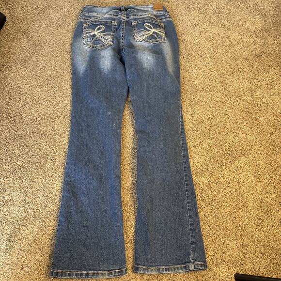 WallFlower Jeans The Luscious Curvy Fit Women's 5 Short Denim Blue Regular Pants - Picture 12 of 14